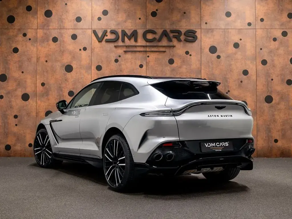 Gebraucht Aston Martin DBX 707 PS (519 kW) 2025 Silber SUV