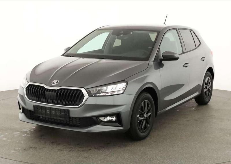 Neu Skoda Fabia 116 PS (85 kW) 2026 Race blau metallic Kleinwagen