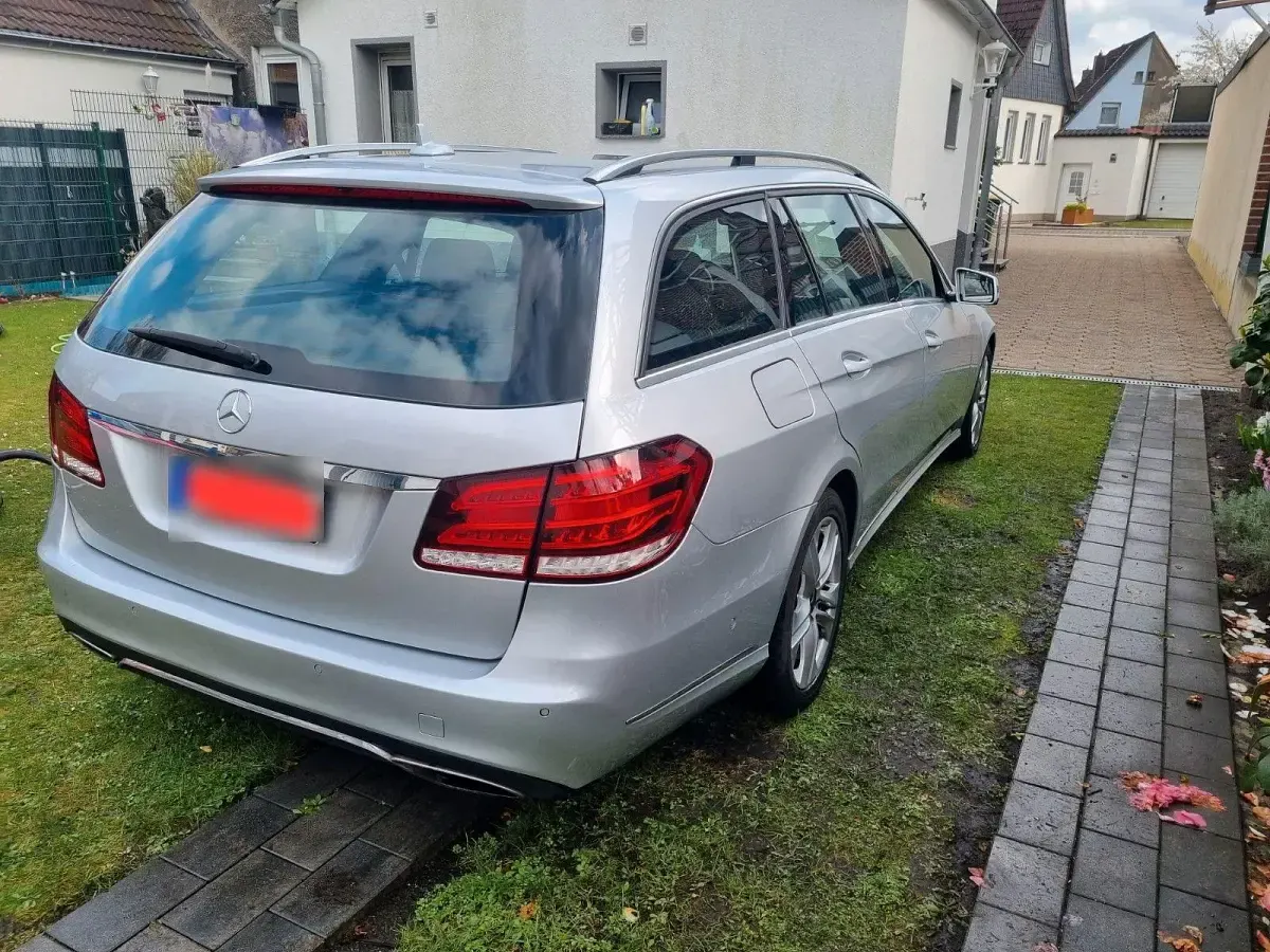 Gebraucht Mercedes E200 Avantgarde 150 PS (110 kW) 2016 Silber Kombi