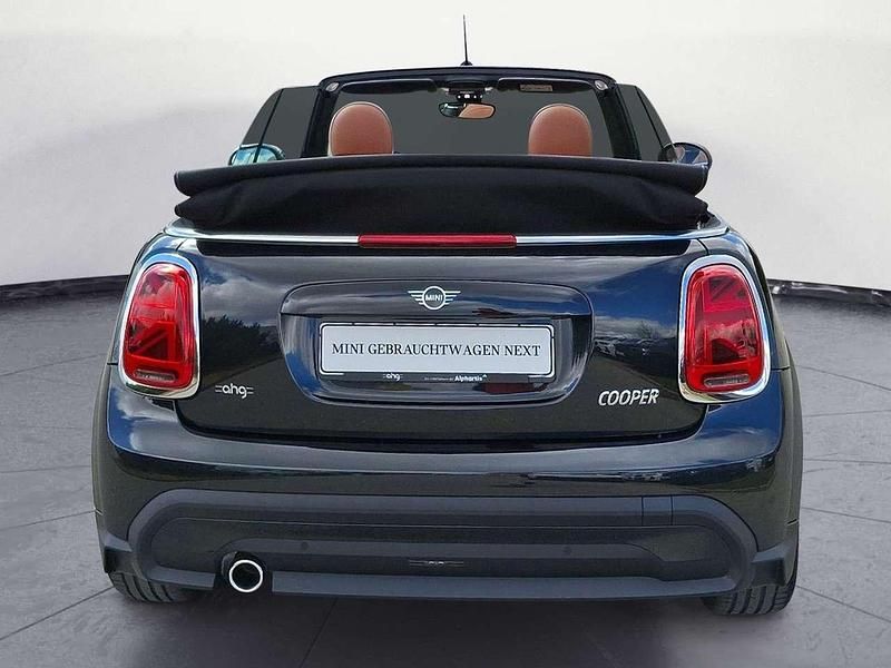 Gebraucht Mini Cooper Cabriolet 136 PS (100 kW) 2024 Midnight black metallic Cabrio