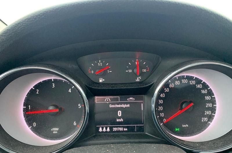 Gebraucht Opel Astra 110 PS (80 kW) 2017 Weiß Kombi