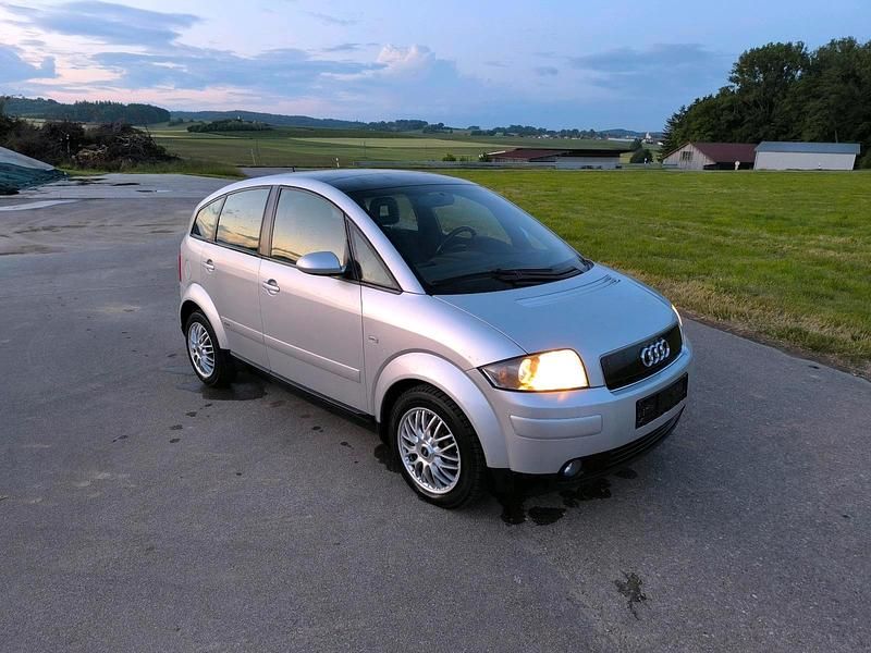 Silber Gebraucht 2002 Audi A2 S-line plus Kleinwagen | 3.800 € (Guter Preis) - Bild 1/4