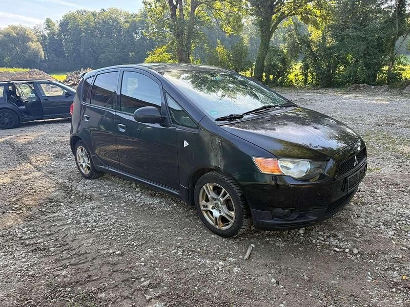 Schwarz Gebraucht 2012 Mitsubishi Colt Kleinwagen | 2.200 € (Fairer Preis) - Bild 1/4