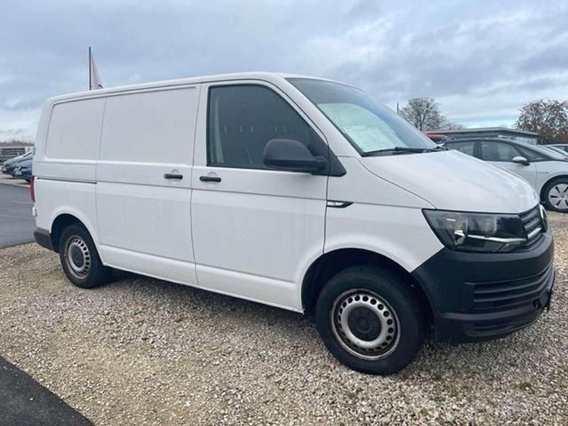 Używany VW Transporter 110 KM (80 kW) 2022 Biały Van