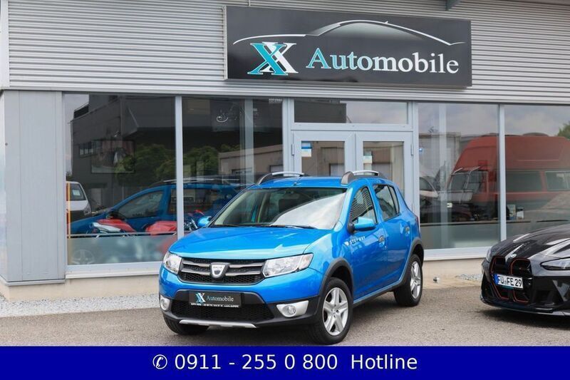 Blau Gebraucht 2013 Dacia Sandero Stepway Ambiance Kleinwagen | 6.999 € (Fairer Preis) - Bild 1/4