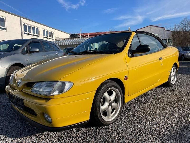 Gelb Gebraucht 1997 Renault Mégane Cabriolet Cabrio | 1.700 € (Etwas zu teuer) - Bild 1/4