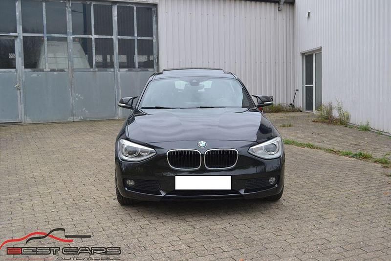 Gebraucht BMW 120 Comfort Edition 184 PS (135 kW) 2011 Schwarz Kleinwagen