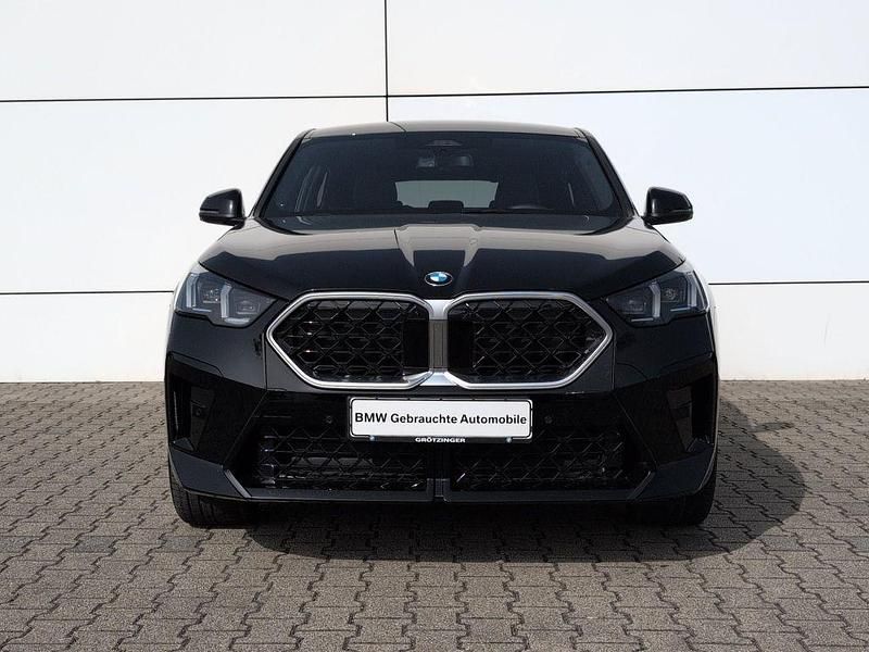 Gebraucht BMW X2 M Sport 156 PS (114 kW) 2025 Black sapphire metallic SUV