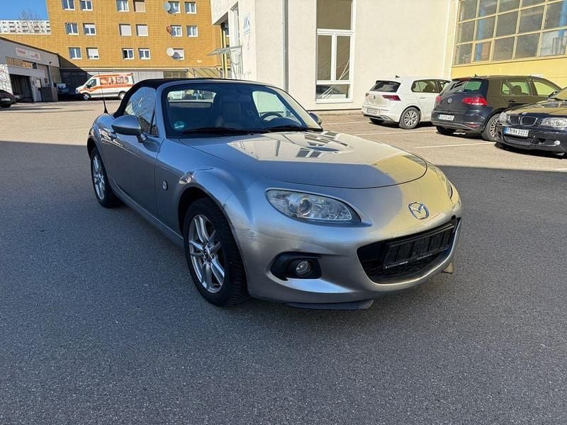 Gebraucht Mazda MX5 Center-Line 126 PS (92 kW) 2013 Silber Cabrio