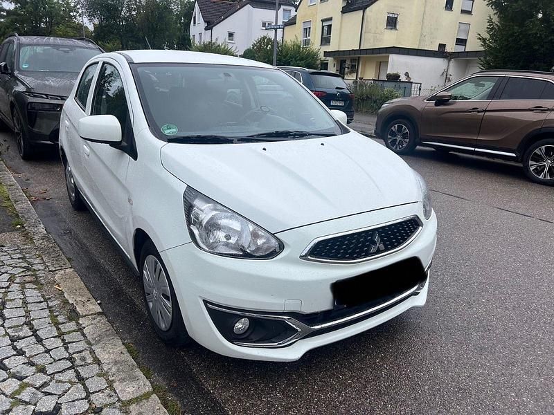 Weiß Gebraucht 2020 Mitsubishi Space Star Kleinwagen | 4.999 € (Guter Preis) - Bild 1/4