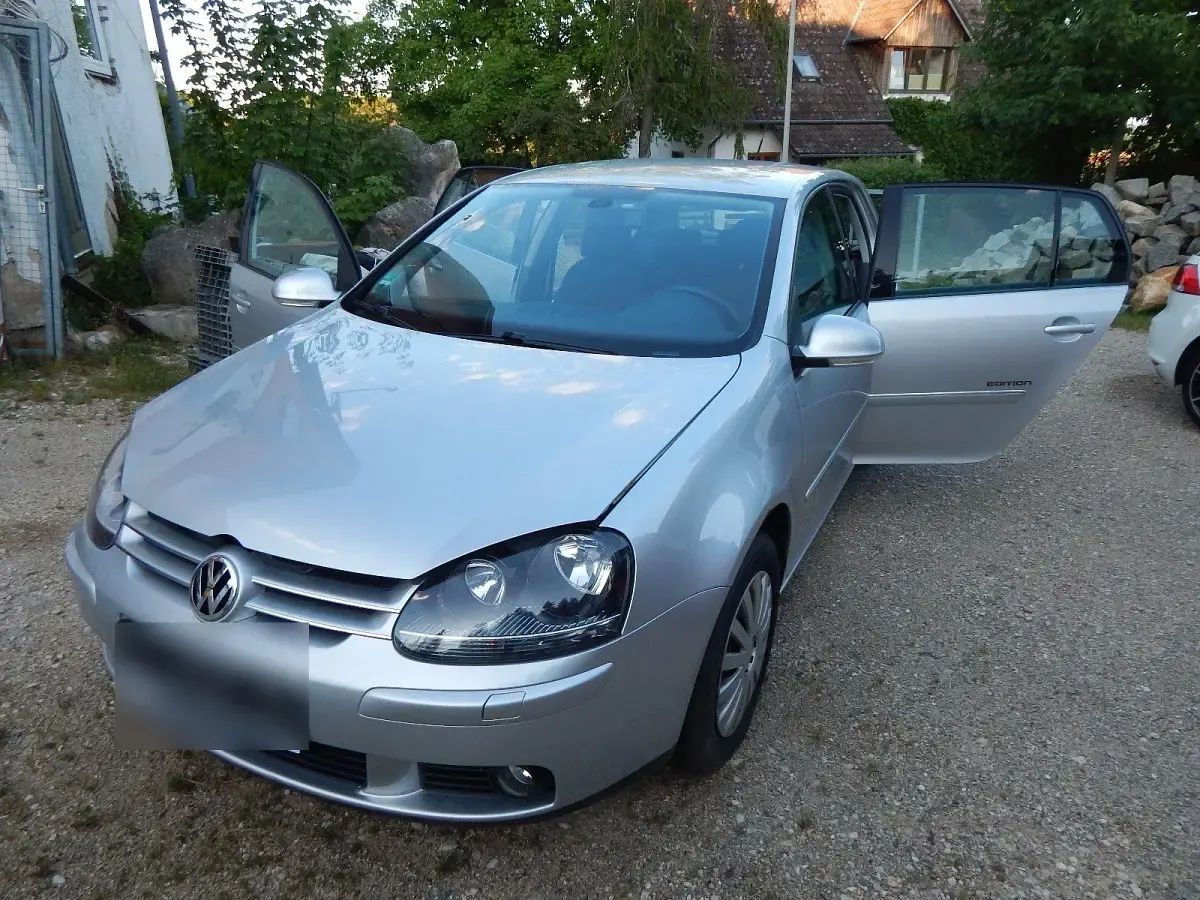 Gebraucht VW Golf VI Edition 102 PS (75 kW) 2008 Silber Kleinwagen