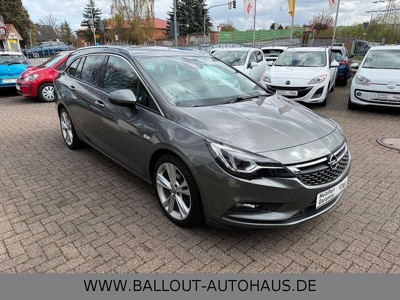 Gebraucht Opel Astra Innovation 125 PS (91 kW) 2017 Grau Kombi