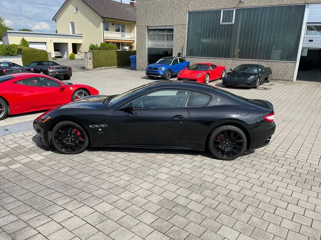 Gebraucht Maserati Granturismo 450 PS (330 kW) 2012 Schwarz Coupé