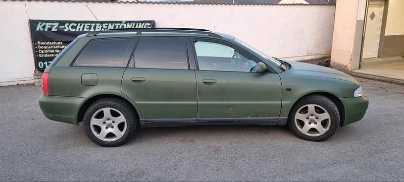Gebraucht Audi A4 125 PS (91 kW) 2001 Kombi