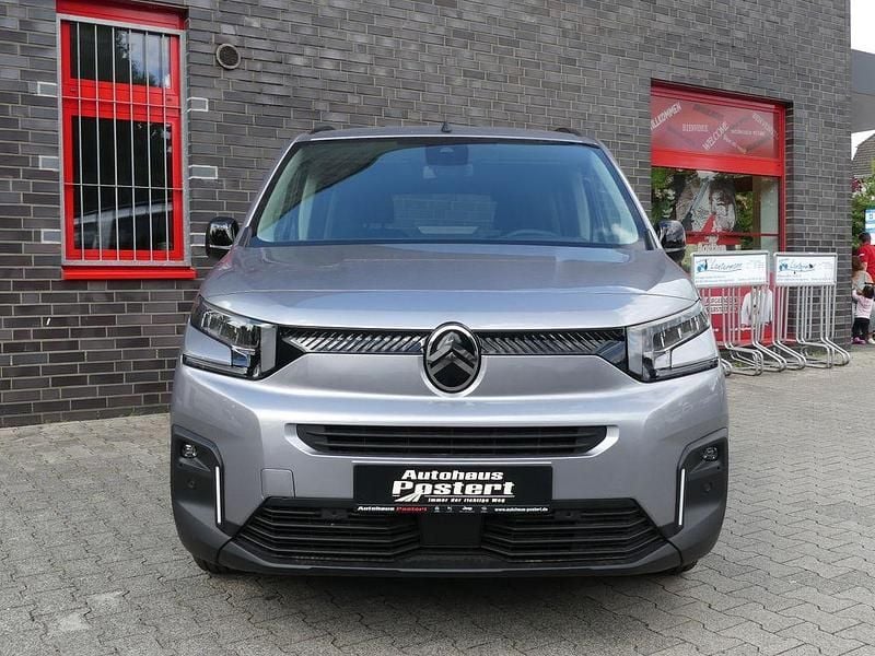 Gebraucht Citroën Berlingo 131 PS (96 kW) 2025 Grau Van / Kleinbus
