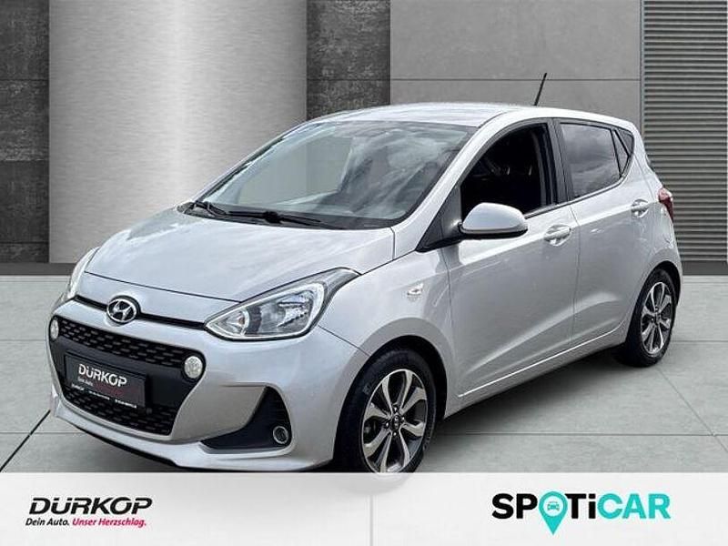 Silber Gebraucht 2018 Hyundai i10 YES! Kleinwagen | 9.750 € (Fairer Preis) - Bild 1/4