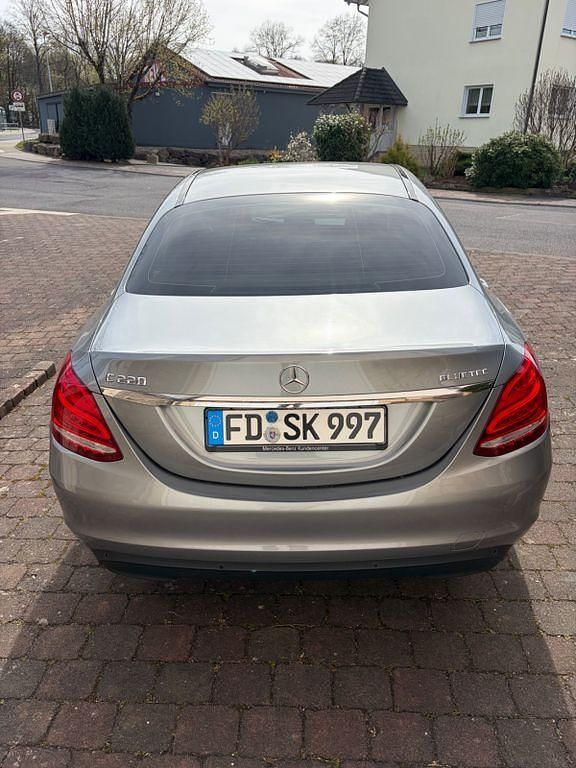 Gebraucht Mercedes C220 170 PS (125 kW) 2015 Grau Limousine