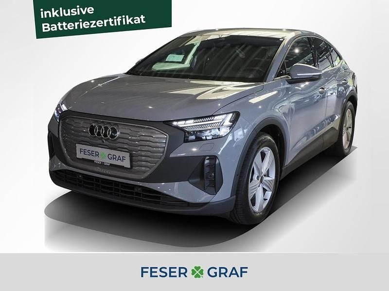 Kieselgrau Gebraucht 2022 Audi Q4 Sportback e-tron Ambiente SUV | 32.880 € (Fairer Preis) - Bild 1/3
