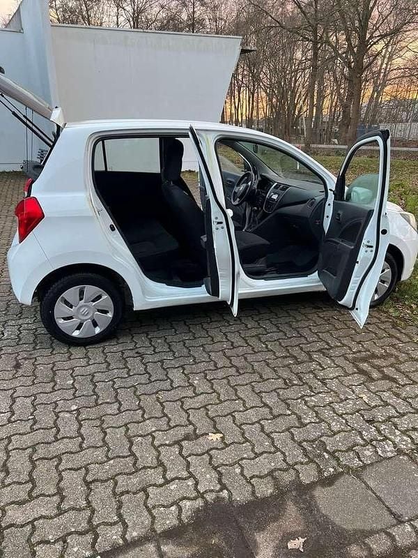 Gebraucht Suzuki Celerio Basic 68 PS (50 kW) 2019 Kleinwagen
