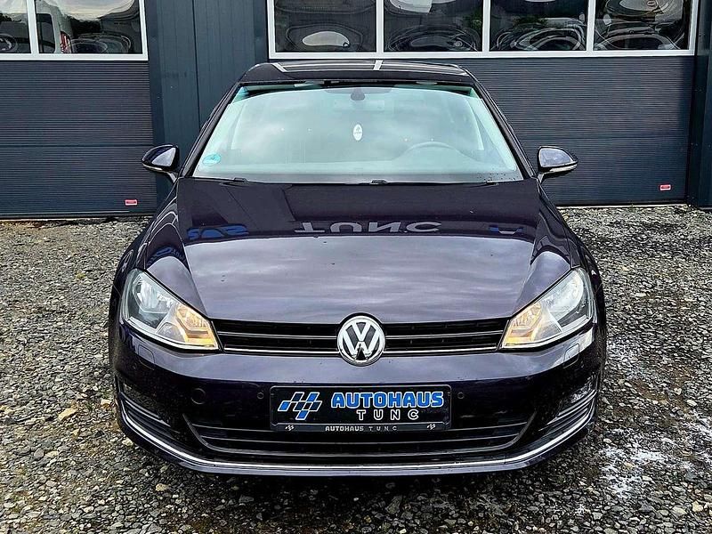 Second-hand VW Golf VII LOUNGE 110 CP (80 kW) 2015 Gri Berlinǎ