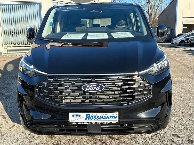 Neu Ford Tourneo Titanium 150 PS (110 kW) 2025 Schwarz Van / Kleinbus