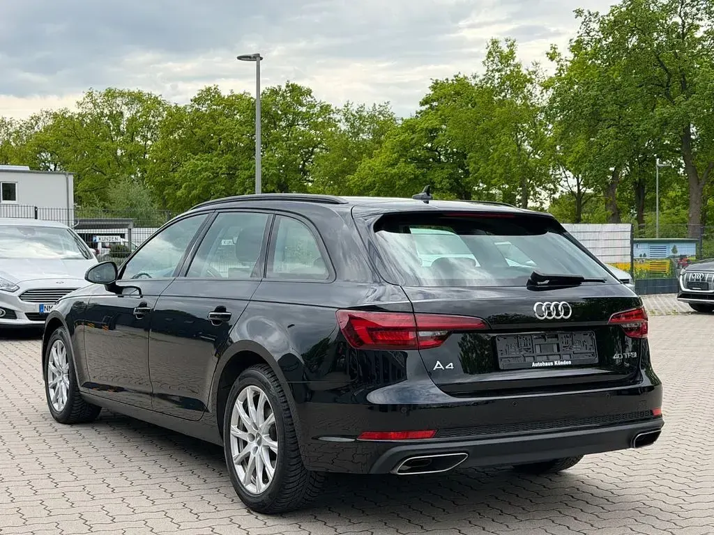 Brugt Audi A4 Basis 190 HK (139 kW) 2019 Sort Stationcar