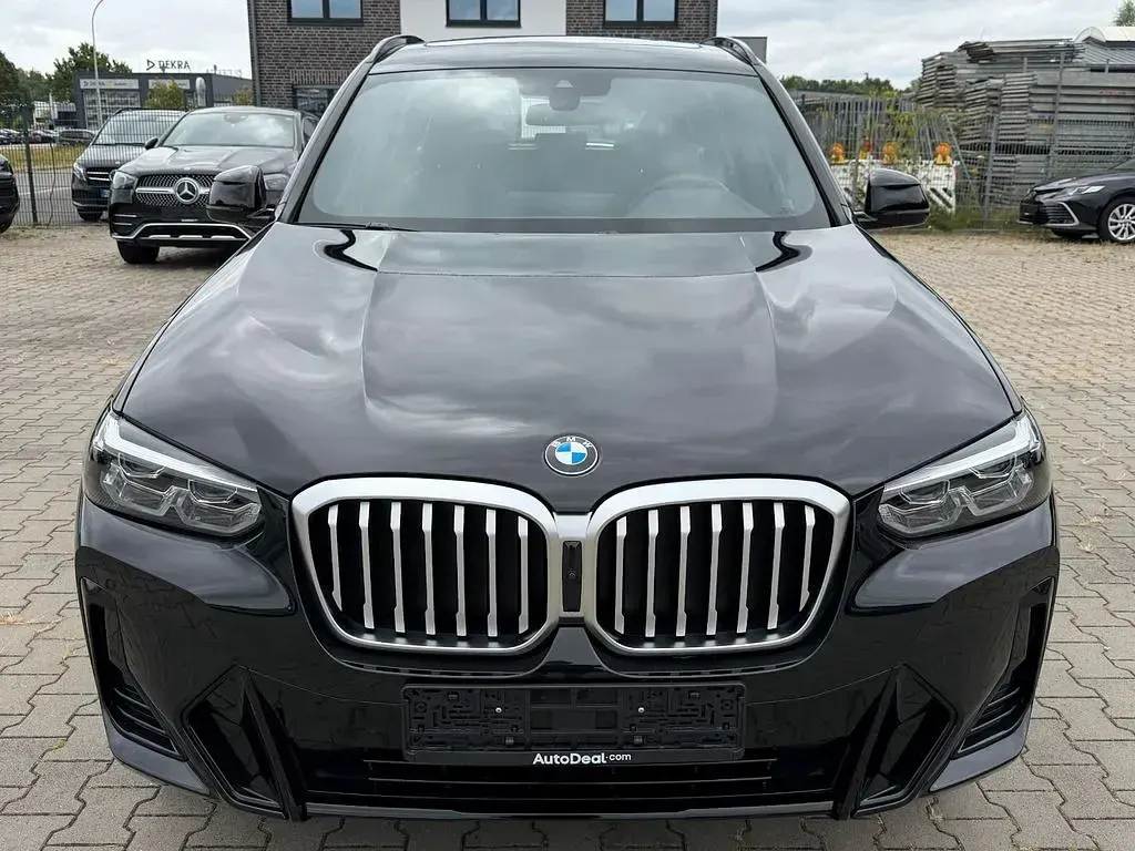Gebraucht BMW X3 M Sport 184 PS (135 kW) 2024 Schwarz SUV