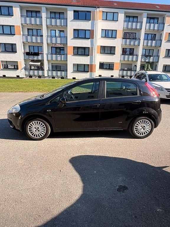 Gebraucht Fiat Punto Emotion 77 PS (56 kW) 2007 Kleinwagen