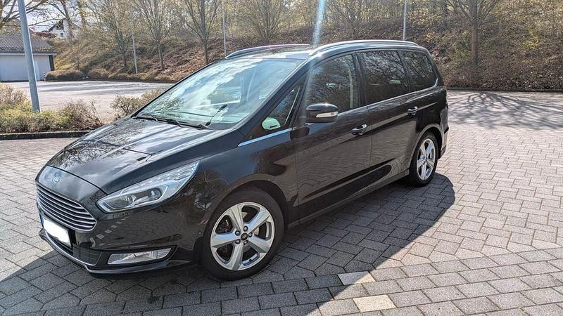 Gebraucht Ford Galaxy 211 PS (155 kW) 2015 Schwarz Van / Kleinbus