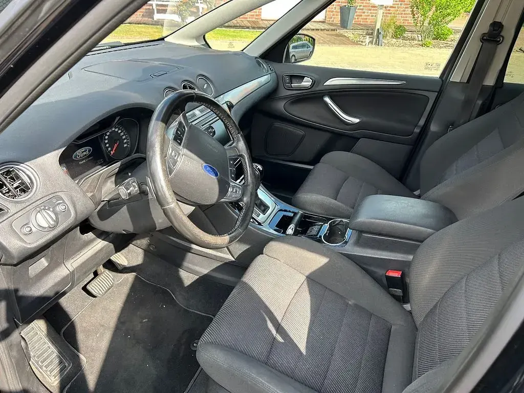 Gebraucht Ford S-MAX Titanium S 140 PS (102 kW) 2011 Schwarz Van / Kleinbus