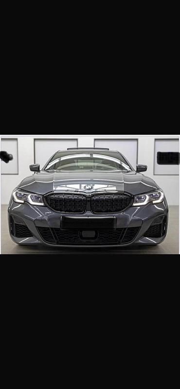 Grau Gebraucht 2021 BMW M340 Limousine | 37.800 € (Teuer) - Bild 1/4