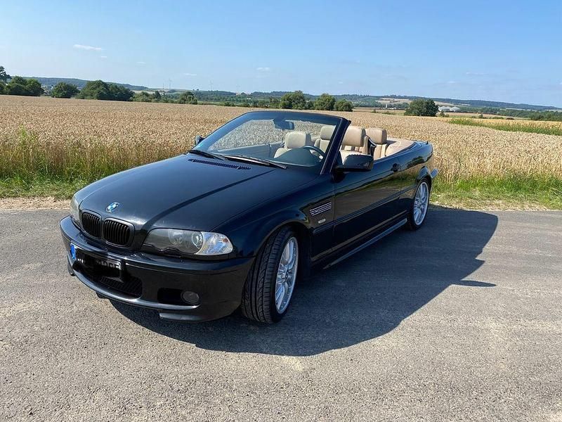 Schwarz Gebraucht 2003 BMW 330 Cabriolet M Sport Cabrio | 13.500 € - Bild 1/4