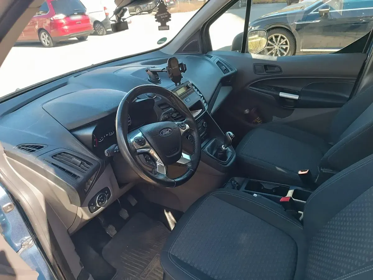 Gebraucht Ford Tourneo Connect Trend 101 PS (74 kW) 2019 Blau Van / Kleinbus