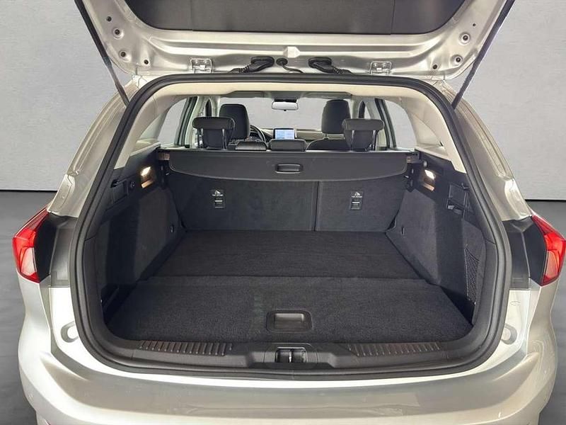 Gebraucht Ford Focus Cool & Connect 125 PS (91 kW) 2022 Silber Kombi