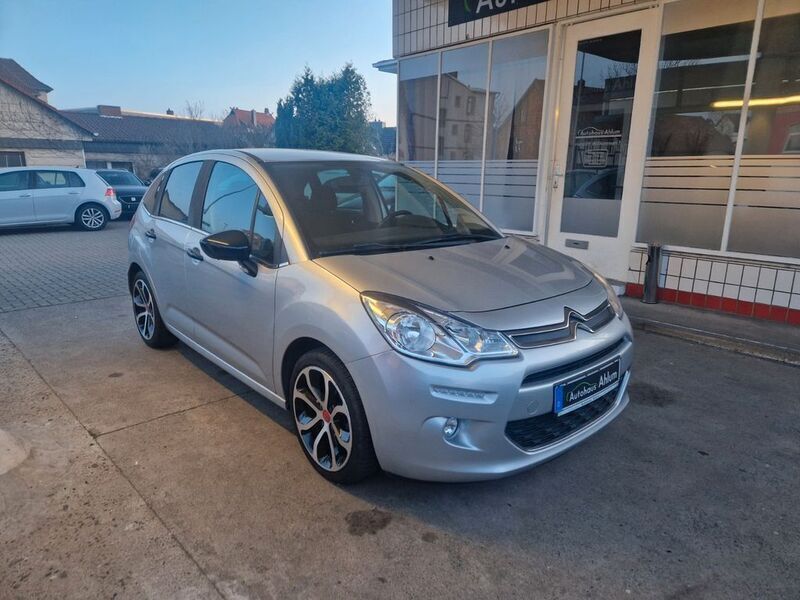 Grau Gebraucht 2014 Citroën C3 Red Block Kleinwagen | 6.999 € (Fairer Preis) - Bild 1/4