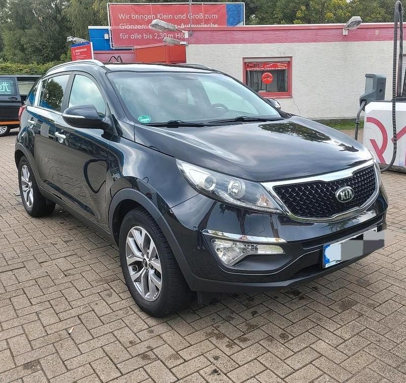 Schwarz Gebraucht 2015 Kia Sportage 2 SUV | 10.700 € (Superpreis) - Bild 1/4