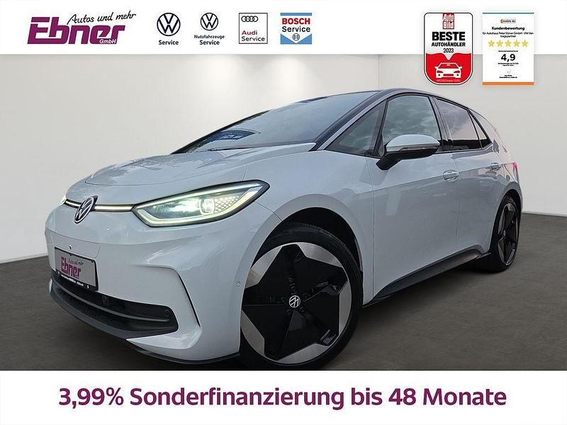 Gletscherweiß metallic/schwarz Gebraucht 2023 VW ID.3 Pro Kleinwagen | 32.880 € (Etwas zu teuer) - Bild 1/4