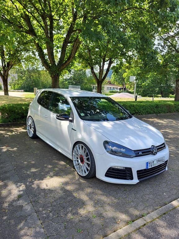 Gebraucht VW Golf VI R 271 PS (199 kW) 2011 Weiß Kleinwagen
