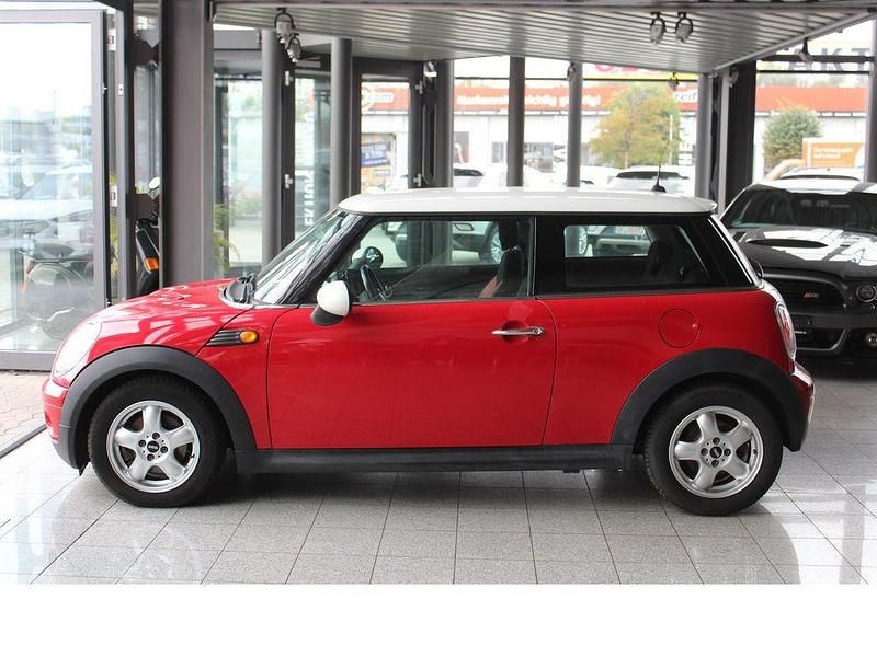 Gebraucht Mini Cooper Pepper 120 PS (88 kW) 2009 Chili red Kleinwagen