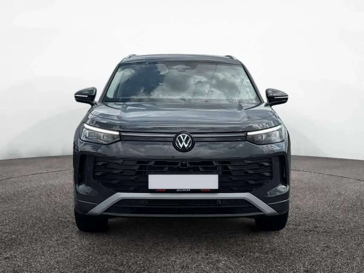 Neu VW Tayron Life 204 PS (150 kW) 2026 Schwarz SUV