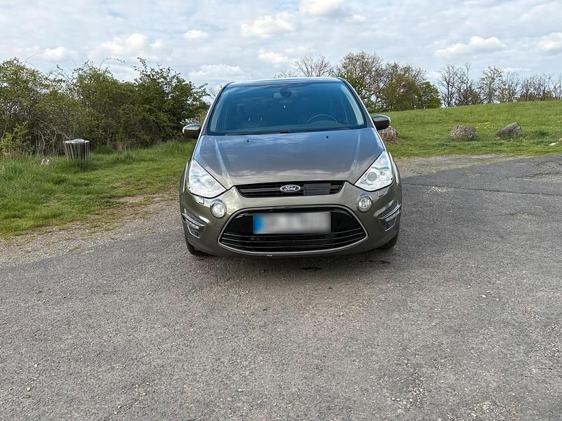 Second-hand Ford S-MAX S 200 CP (147 kW) 2011 Monovolum