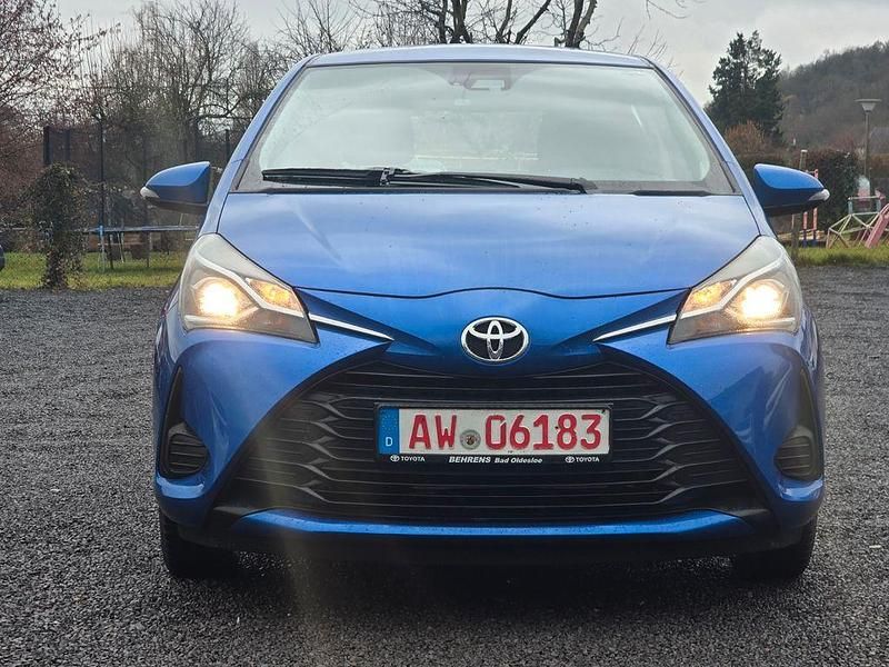 Gebraucht Toyota Yaris Comfort 111 PS (81 kW) 2020 Blau Kleinwagen