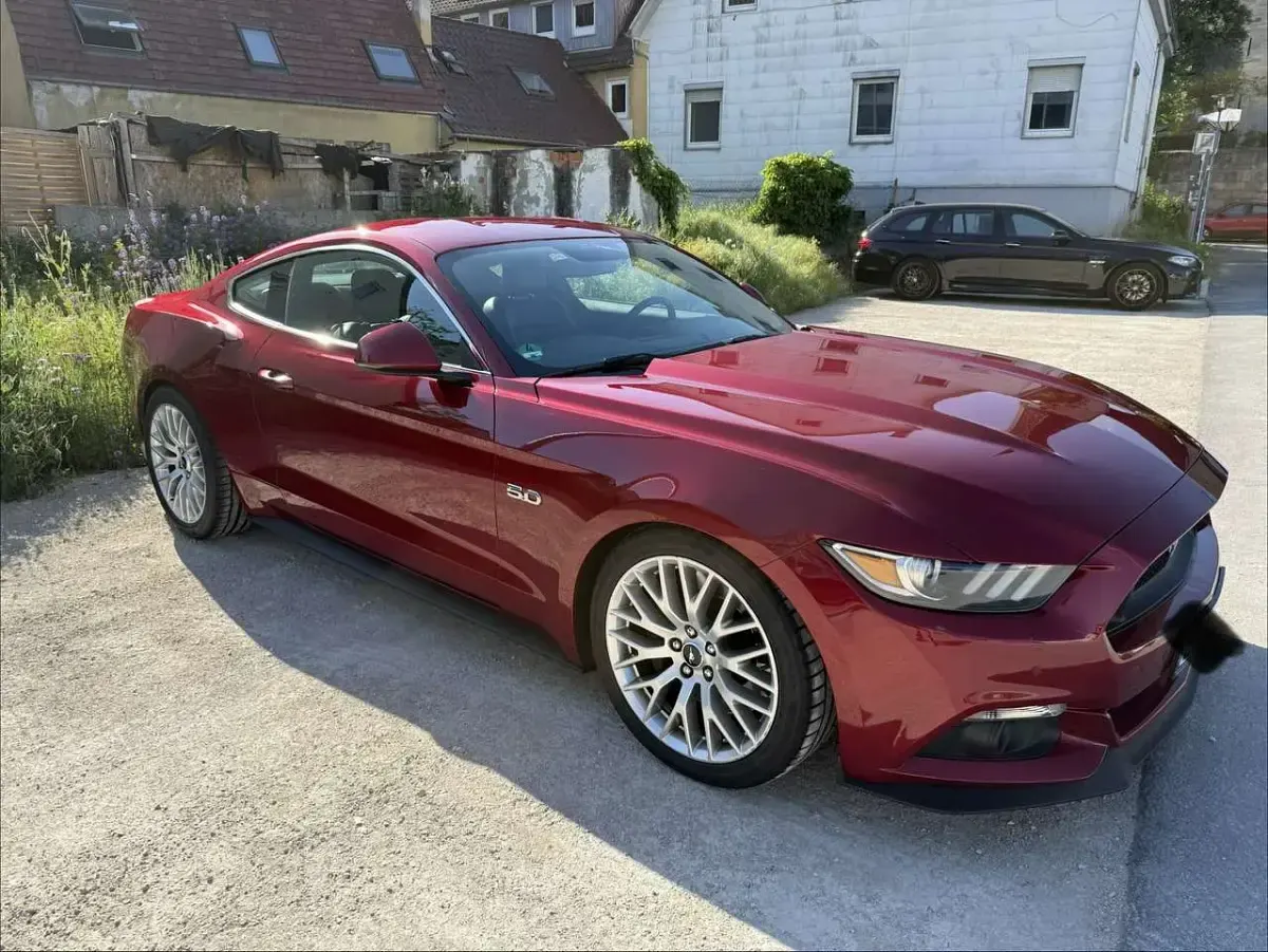 Gebraucht Ford Mustang GT Fastback 421 PS (309 kW) 2017 Rot Coupé