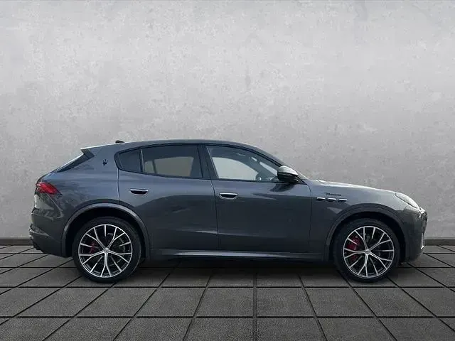 Gebraucht Maserati Grecale 330 PS (242 kW) 2022 Grau SUV
