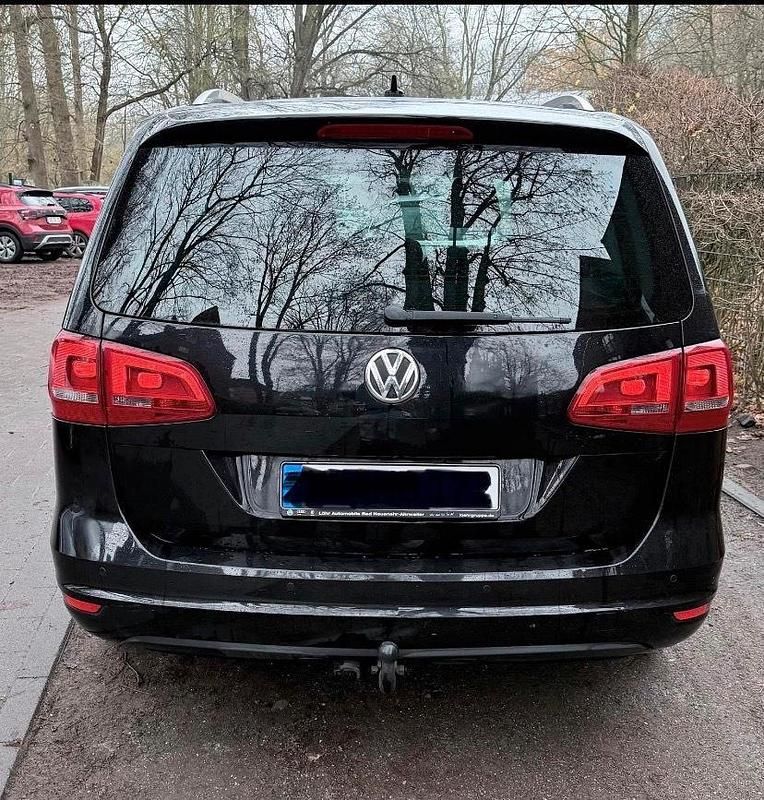 Gebraucht VW Sharan 140 PS (102 kW) 2012 Schwarz Van / Kleinbus