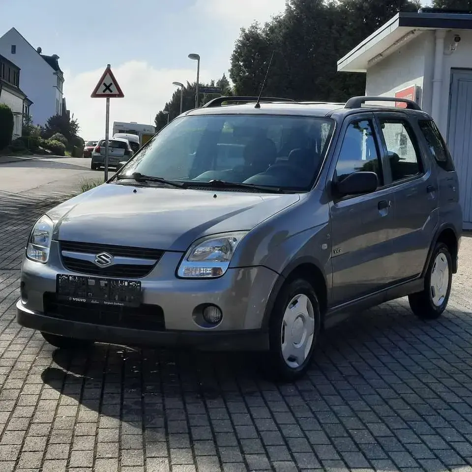 Gebraucht Suzuki Ignis 94 PS (69 kW) 2008 Grau Kleinwagen