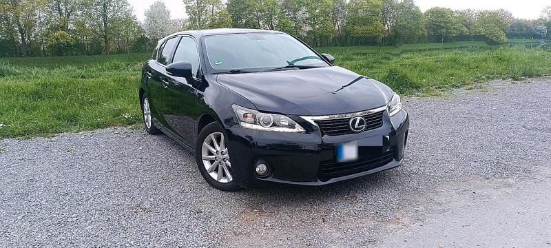 Second-hand Lexus CT200h 2011 Andere farben Berlinǎ