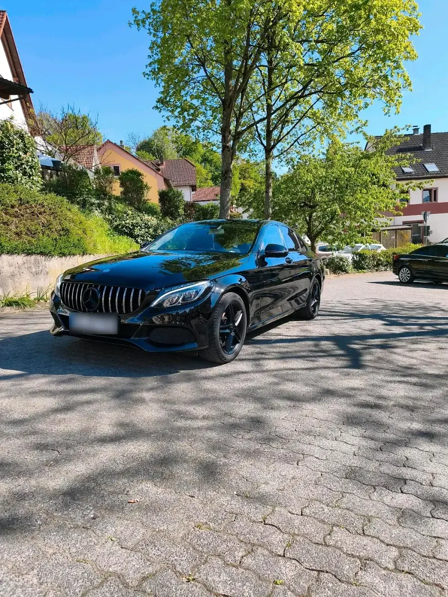 Gebraucht Mercedes C200 184 PS (135 kW) 2016 Schwarz Limousine