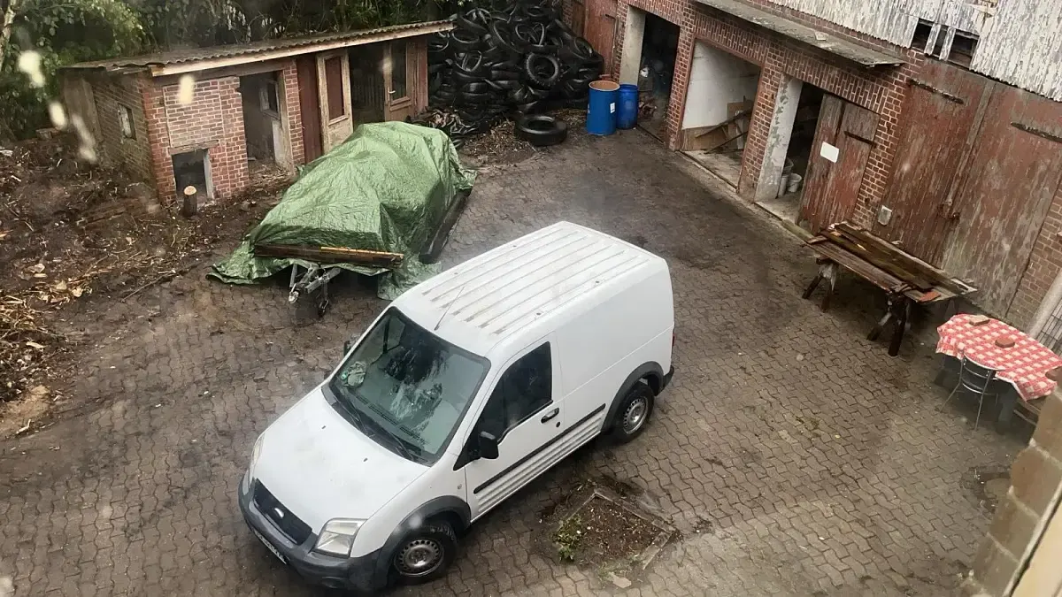 Gebraucht Ford Transit Connect 90 PS (66 kW) 2010 Weiß Van / Kleinbus