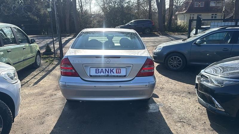 Gebraucht Mercedes C180 129 PS (94 kW) 2001 Grau Limousine